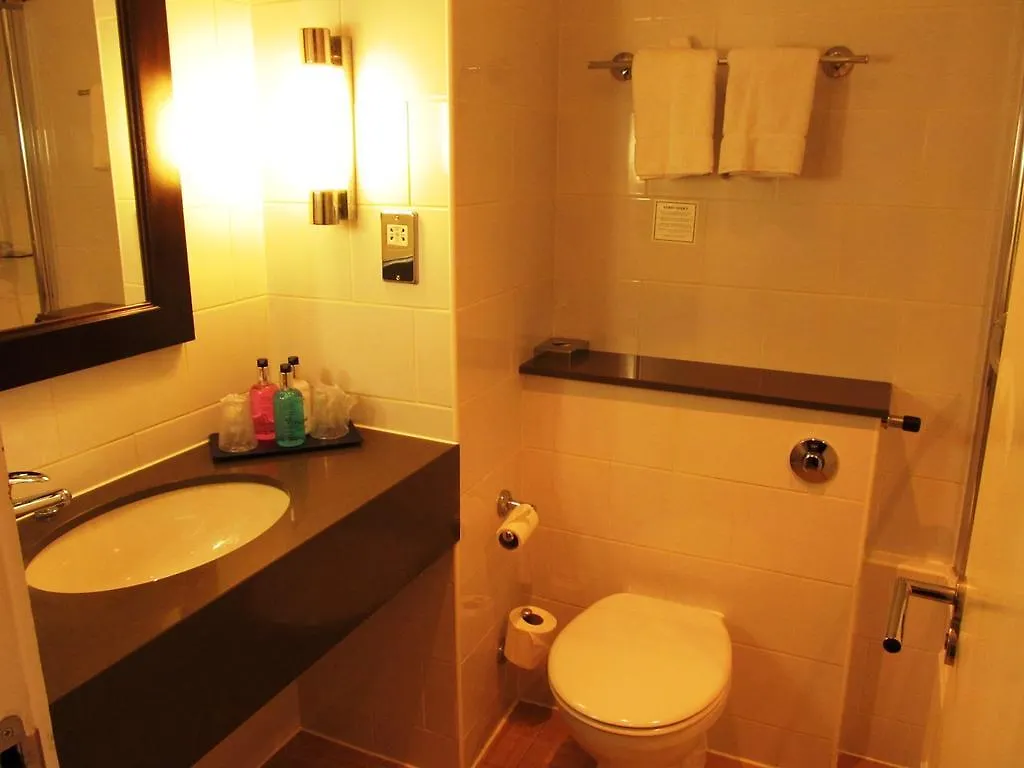 Redwood Hotel Long Ashton